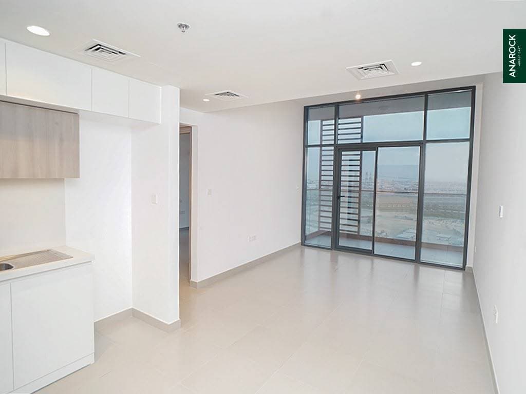 Community Expert | Fully Furnished | Smart Home