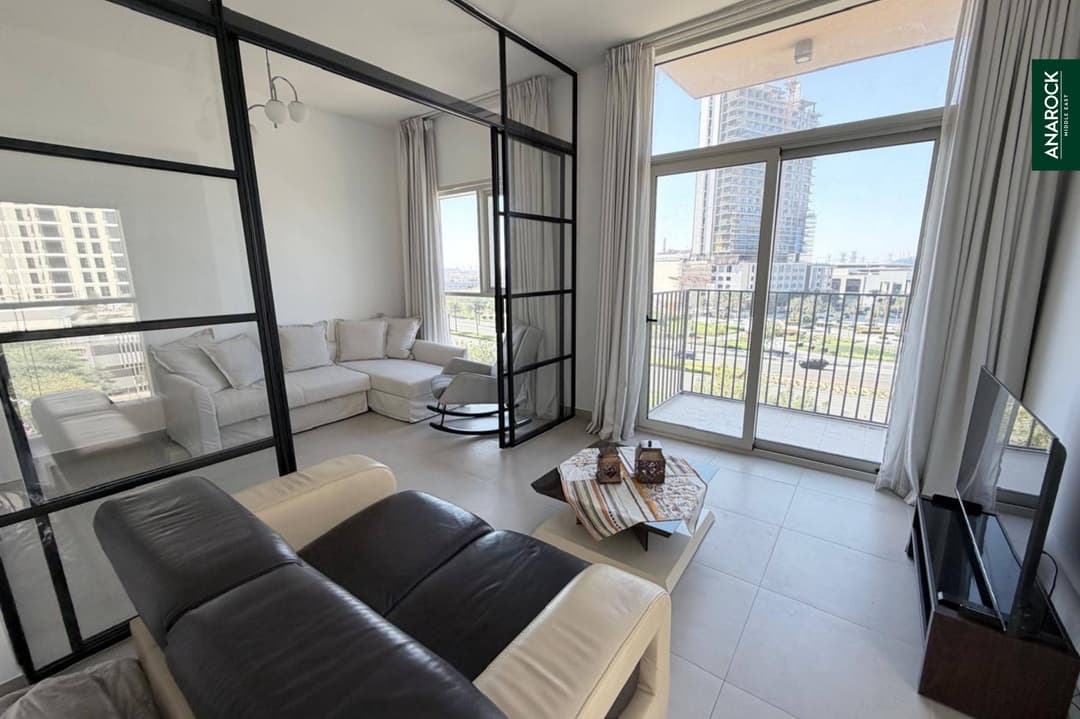 Corner Unit | Mall and Pool View | Furnished