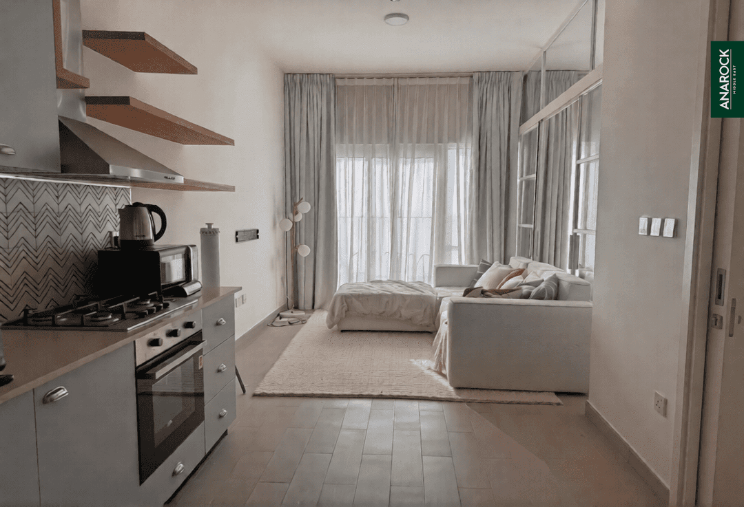 Fully Furnished | Prime Location | Community View